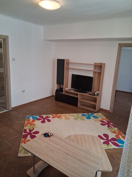 Natiunile Unite, langa Tribunal, Loteria Nationala,